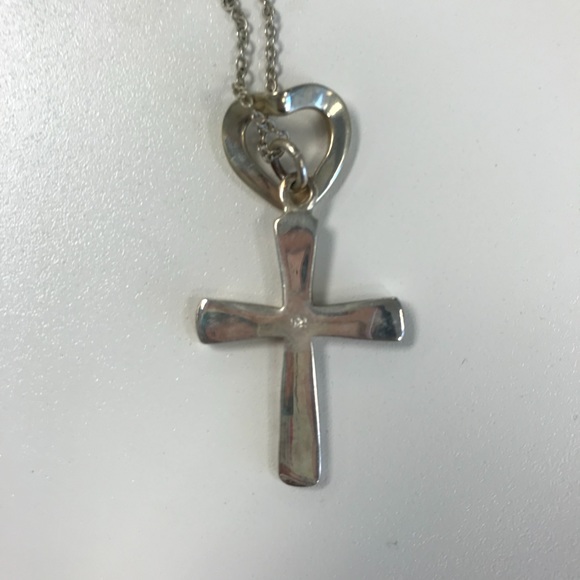 Cross necklace - Picture 3 of 4